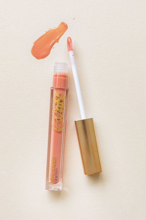 lipgloss_lipoil_salty_caramel_i_am_klean Belgisch merk belgische make-up natuurlijke makeup minerale makeup gezonde makeup vegan cruelty free i am klean iak verkooppunt duurzaam eoclogisch diervriendelijk naturalbeautywebshop lokaal niet getest op dieren Belgie Naturalbeautywebshop natuurlijke cosmetica diervriendelijk dierproefvrij vegan belgie antwerpen schoten natuurlijke verzorging make up persoonlijk advies minerale makeup